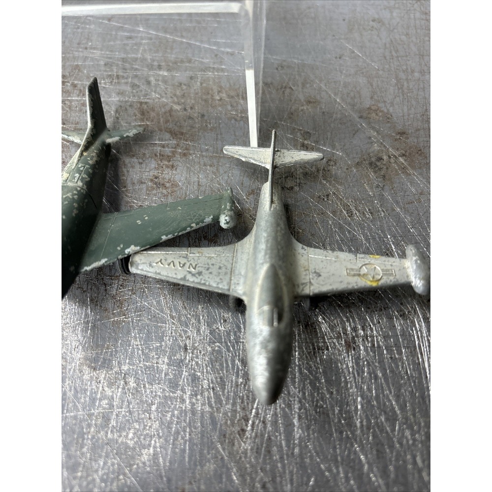 Vintage Tootsie Toy Plane F9F-2 Navy Panther X2 Cargo Ship Midgetoy Metal Toys - Picture 5 of 10
